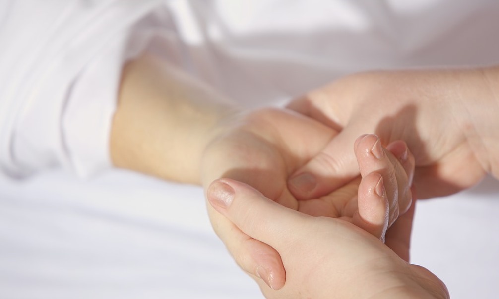 hand massage